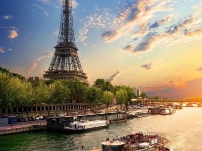 #paris #parisian #parisjetaime #parisienne #parisfashionweek #parisianlife #parisbynight #parisphoto #parisfashion #parisianstyle #ParisFrance #capitalfeather #parisphotographer #parisstreet